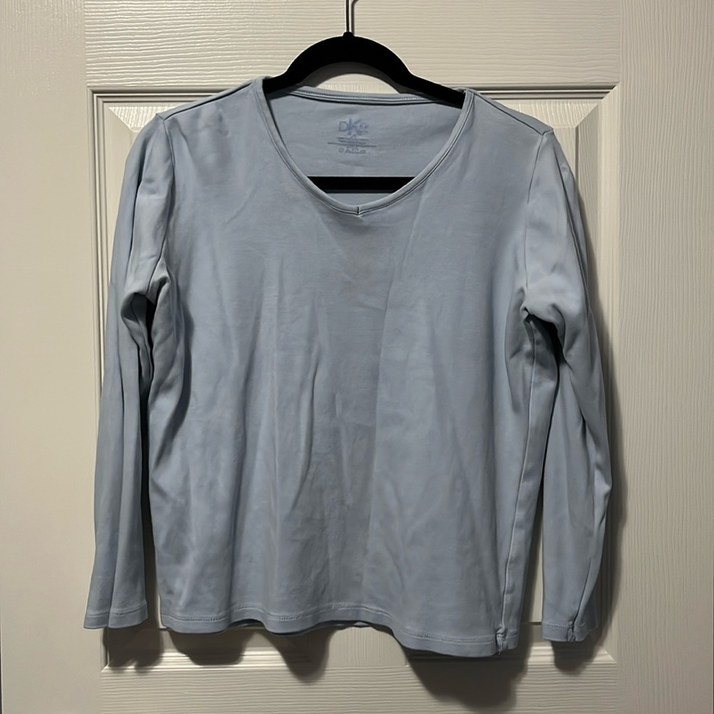 Women's Long-Sleeve Tee T-Shirt Top Light Blue Large DKR Casual Winter V-Neck